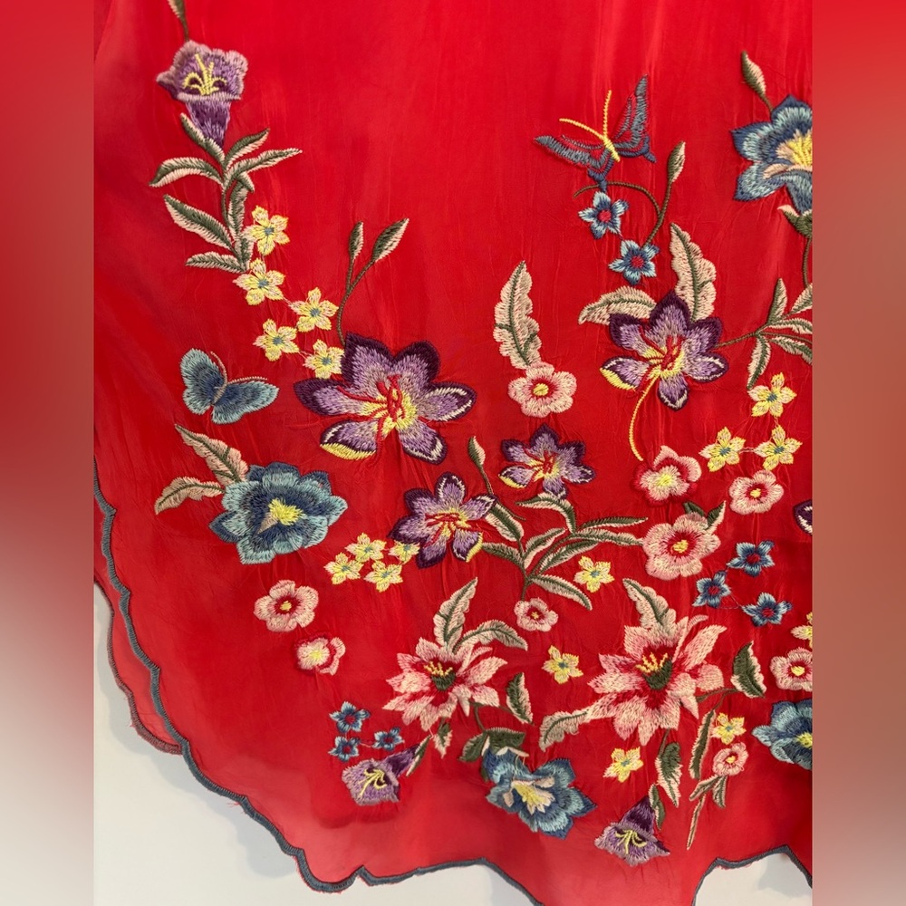 Johnny Was Red Embroidered Floral Tunic Top - Picture 4 of 13